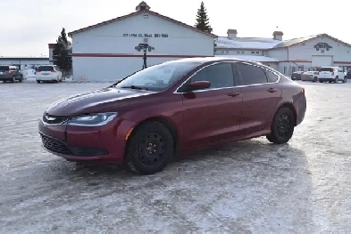 2016 Chrysler 200 LX Image# 1