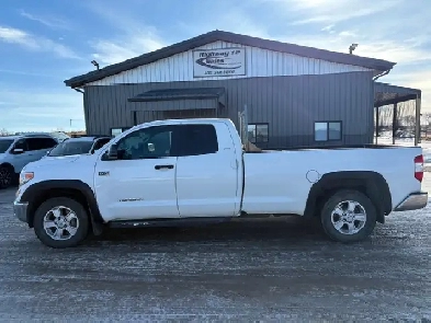 2017 Toyota Tundra SR5 Crew Cab Long Box 2WD Image# 1