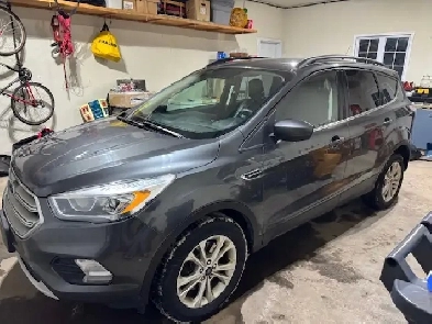 2018 Ford Escape SEL AWD Image# 1