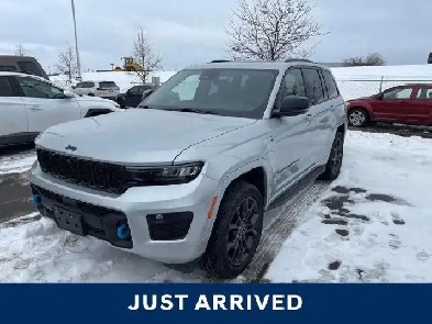 2023 Jeep Grand Cherokee 4xe 30th Anniversary 4x4 | Leather Image# 1