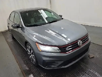 2018 Volkswagen Passat GT DSG CARBON/LEATHER/SUNROOF/LOADED!! Image# 1