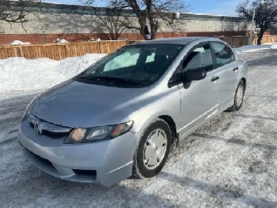 2009 Honda Civic dx 135km 5700$ With Safety Image# 1