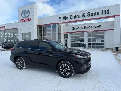 2020 Toyota Highlander Hybrid XLE very nice unit