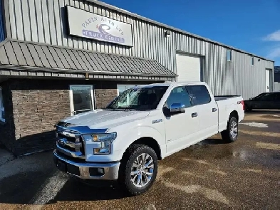 2015 Ford F-150 Crew Cab 4X4 XLT 3.5L - Rebuilt Title Image# 1