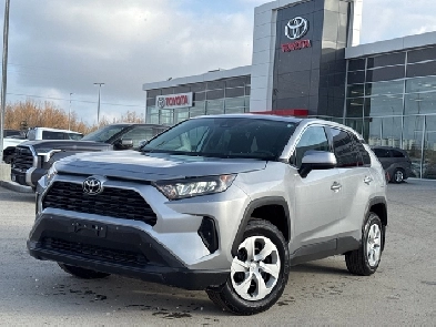 2025 Toyota RAV4 LE APPLE ANDRIOD CARPLAY / HEATED SEATS / SIRIU Image# 1