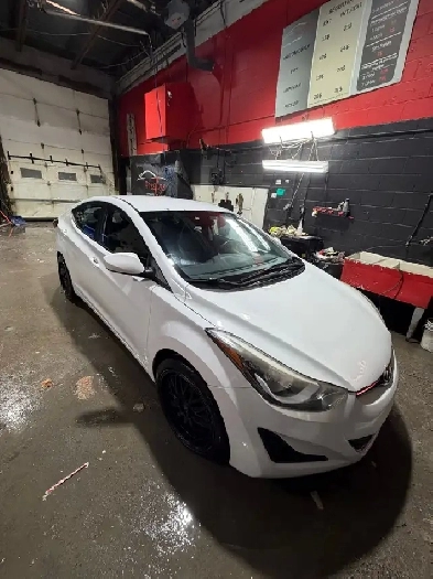 Hyundai Elantra 2016 transmission Manuelle 5495$ Image# 1