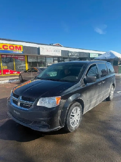 Dodge Grand Caravan 2016 BAS MILLAGE! 9495$ Image# 1