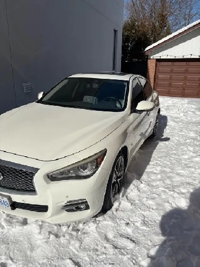 2014 Infiniti q50 Image# 1