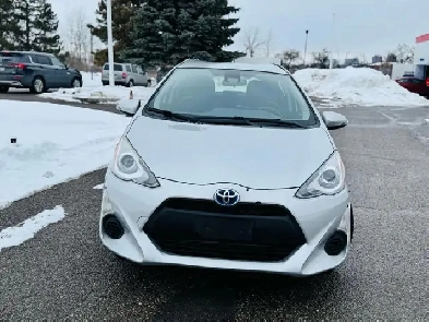 2017 Toyota Prius C 5dr HB Image# 1