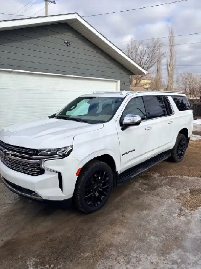 2022 Chevrolet Suburban Diesel Image# 1