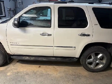 2014 Chevy Tahoe Image# 1