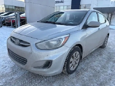 2015 Hyundai Accent GL Image# 1