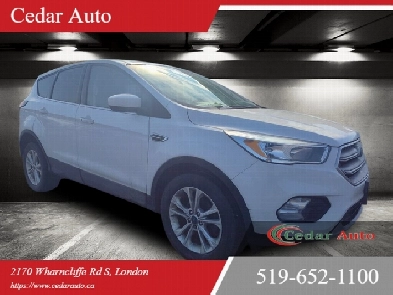 2019 Ford Escape SE FWD | One Owner Image# 1