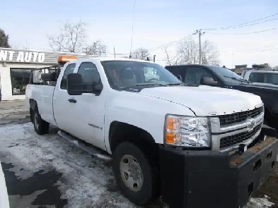 Chevrolet Silverado 2500HD 4x4 145000km kit de depanage tommy ga Image# 1