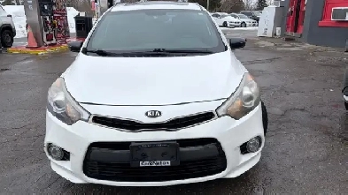 2015 Kia Forte 5-Door SX Image# 1