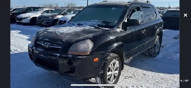 116000 KM Hyundai Tucson GL auto un seul proprio jamais accident Image# 1