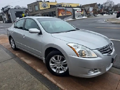 2011 Nissan Altima Image# 1