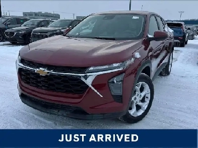 2024 Chevrolet Trax LS Fwd | Cloth | Heated Seats | Image# 1