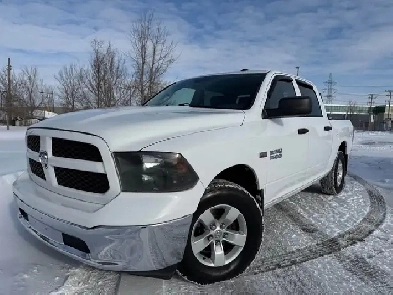 2016 Dodge Ram 1500 2016 DODGE RAM 1500 , 4X4 , COMME NEUF  ,  A Image# 1