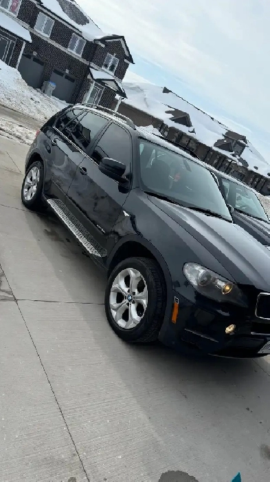 2011 BMW X5  35i