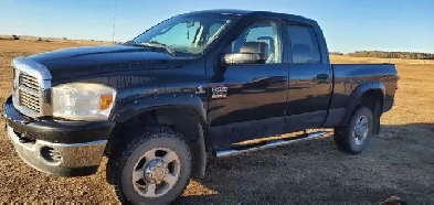 2007 6.7 Cummins diesel ram Image# 1