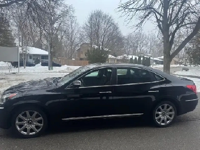 2013 Hyundai Equus Signature