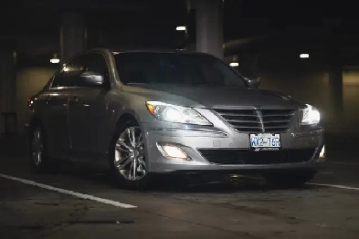 2012 HYUNDAI GENESIS 3.8 Premium Package Image# 1