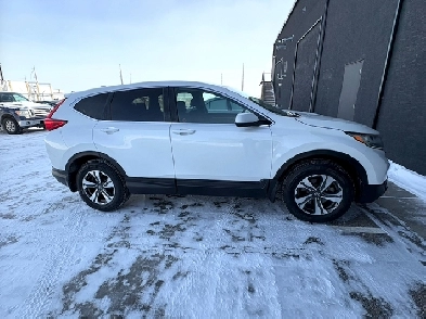 2019 Honda CR-V LX AWD – One Owner – Fully Serviced Image# 1