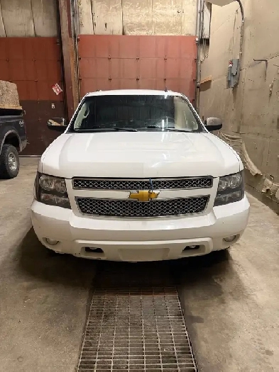 2014 Chevrolet Suburban LTZ