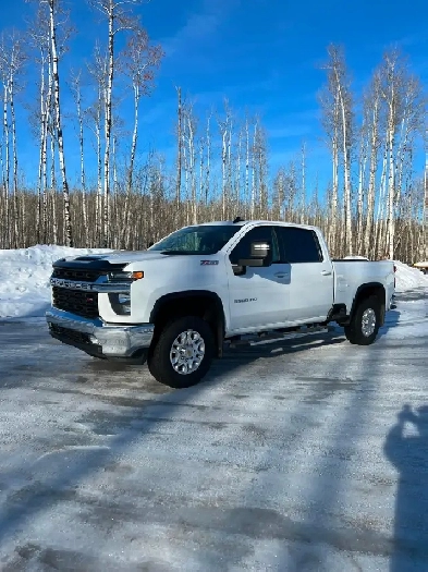 2022 Silverado 3500HD 4x4 crew cab. Image# 1