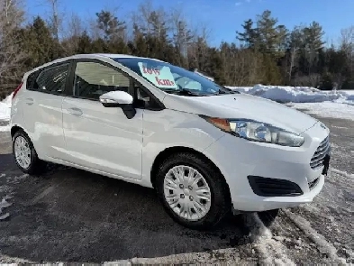2014 FORD FIESTA SE  WOW ONLY 75,000 KM'S  AUTOMATIC Image# 1