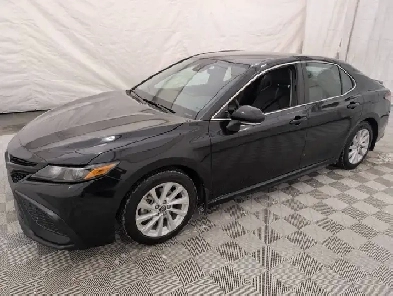 2024 Toyota Camry Image# 1