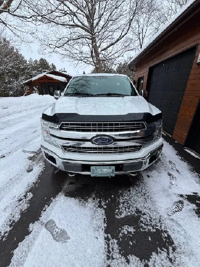 2019 Ford F 150 Lariat Super Cab 44  Excellent Condition