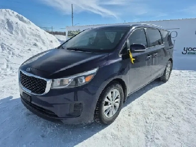 2018 Kia Sedona Image# 1