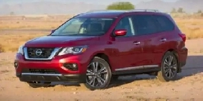 2018 Nissan Pathfinder SL Premium Image# 1