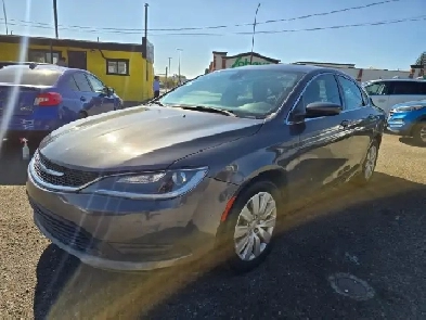 2016 Chrysler 200 LX - KEYLESS ENTRY, PUSH TO START! Image# 1
