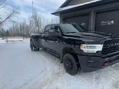 2023 ram 3500 dually diesel Image# 1