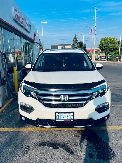 2016 Honda pilot touring Image# 1