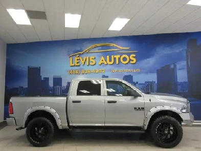 RAM 1500 CLASSIC 2023 SLT CREW-CAB BOITE 5'7' 4X4 V6 3.6L 51 7 Image# 1