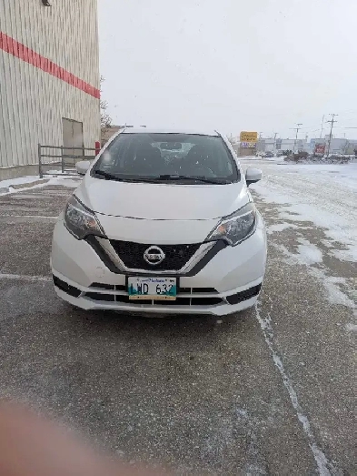 2017 Nissan Versa Note Image# 1