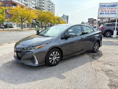 2020 Toyota Prius Prime LE Plug-in-Hybrid FWD 1.8L Certified Image# 1