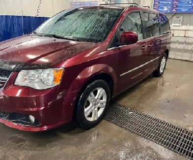 2017 Dodge Caravan Image# 1