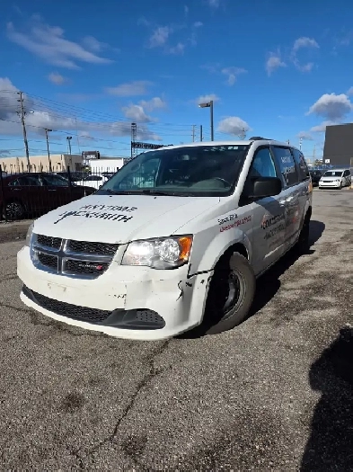 2017 Dodge Grand Caravan SE Image# 1