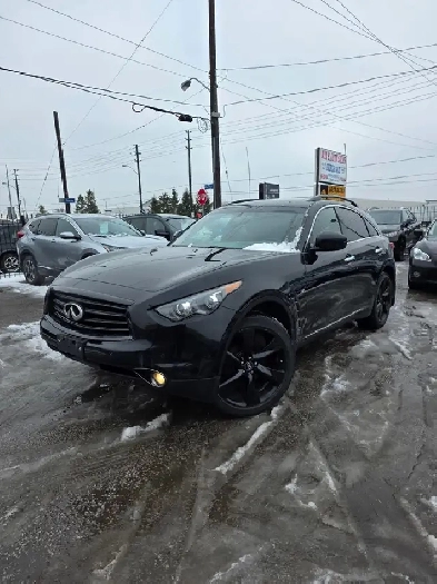 2016 Infiniti QX70 Base Image# 1