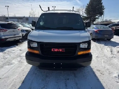 2016 GMC Savana Cargo Van G-2500 / 4.8L / 8 Cyl / Low KM. Image# 1