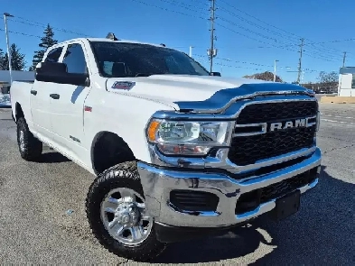 2020 Ram 3500 Tradesman 4x4 Crew Cab 6'4' Box Image# 1