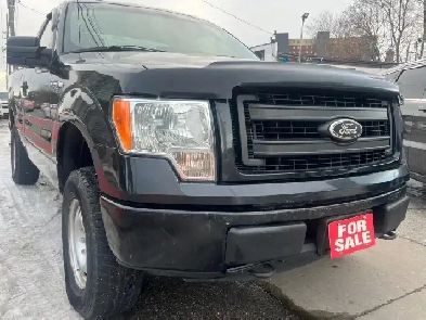 2013 Ford F-150 EXTRA CLEAN-AUTOMATIC & MORE! Image# 1