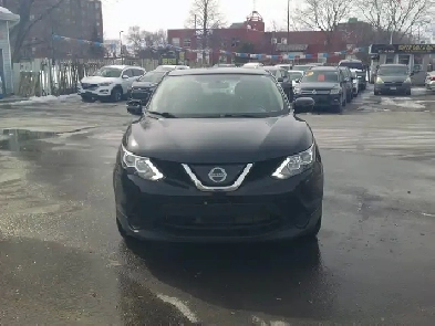2019 Nissan Qashqai Sport S AWD with Only 153000 KM !! Image# 1