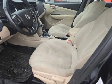 2013 DODGE DART SXT - FINANCEMENT 100% APPROUVER ET FACILE Image# 1