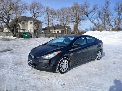 2013 Hyundai Elantra GL Manual! Image# 1